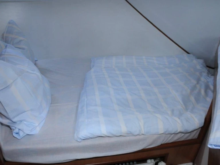 Yacht hire Lübz cheap Tarpon 42 N