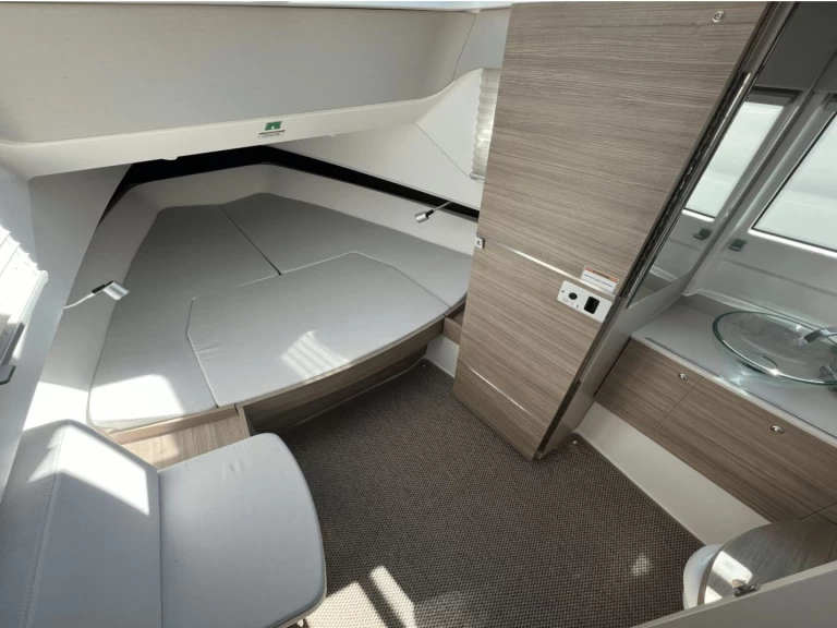 Motorboat hire in Marathi - Saxdor Saxdor 320 GTO