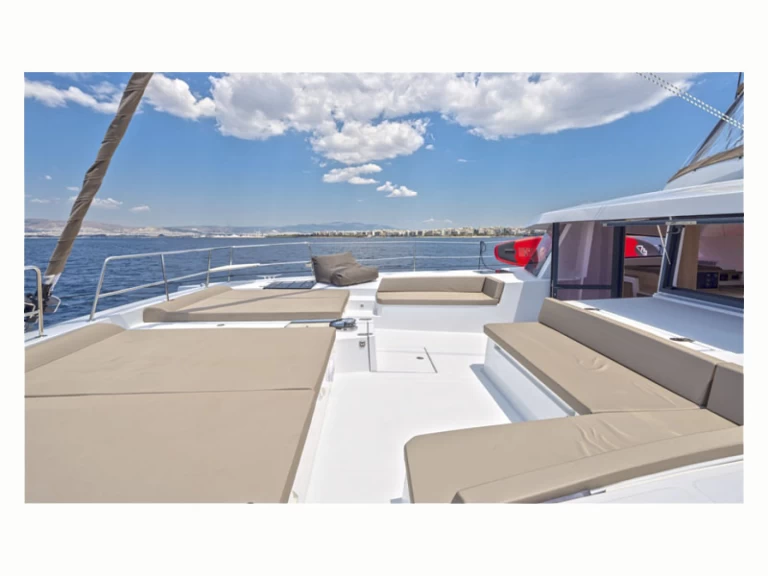 Catamaran hire in Alimos - Bali Bali 5.4