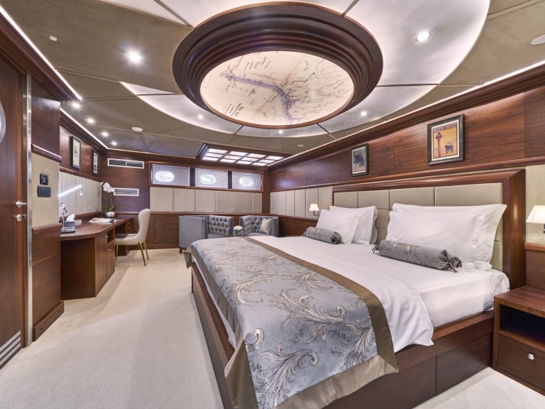 Yacht hire Split cheap Luxury motor sailer