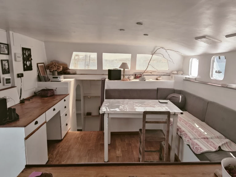 Charter a Looping50 Looping 50  in France on Samboat