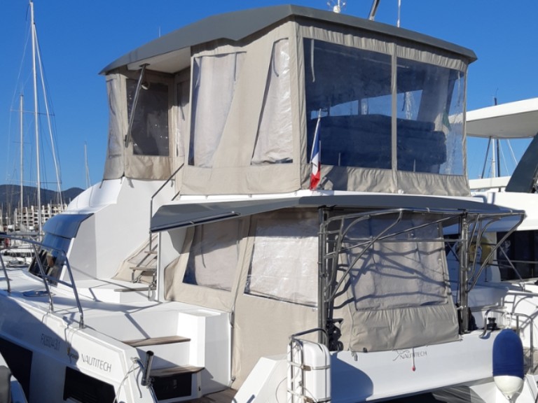 Hire a Nautitech Nautitech 47 Ajaccio