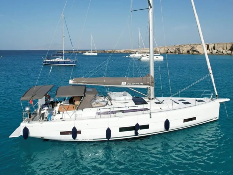 Sailboat hire in Palermo - Dufour Dufour 470