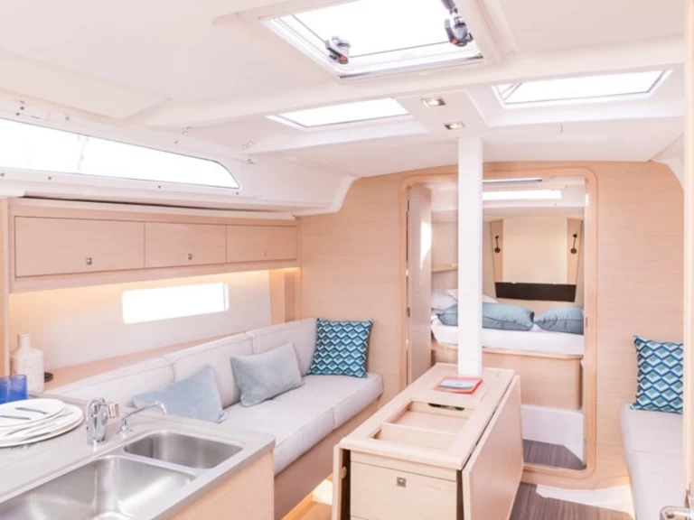 Hire Sailboat Dufour with a boat licence