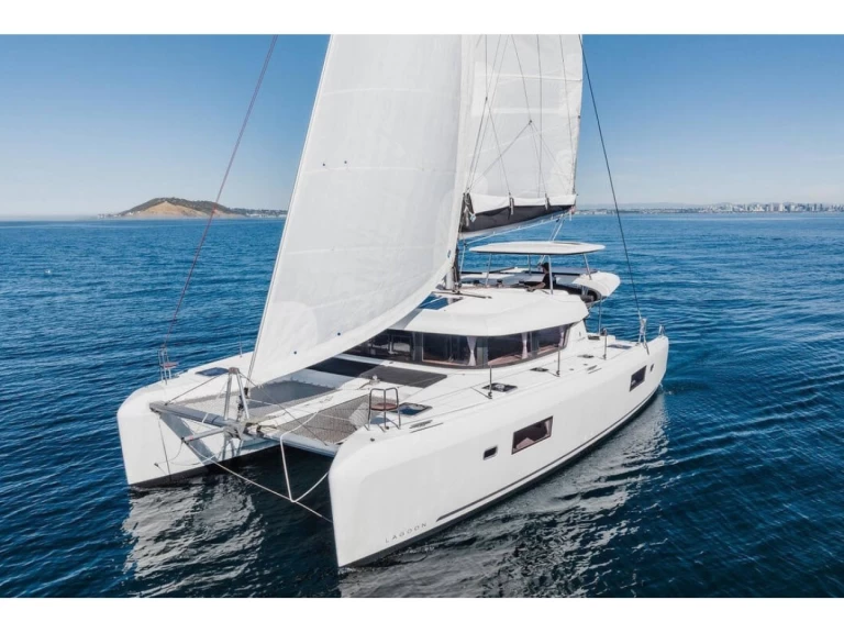 Lagoon Lagoon 42 charter bareboat or skippered in  Lefkáda