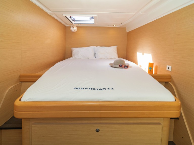 Yacht hire Préveza cheap Lagoon 421