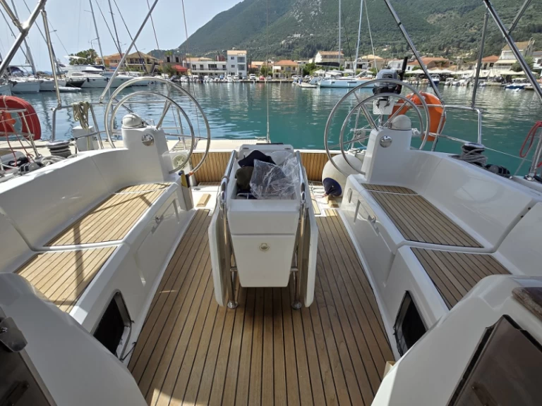Sailboat hire in Kallithea - Jeanneau Sun Odyssey 469