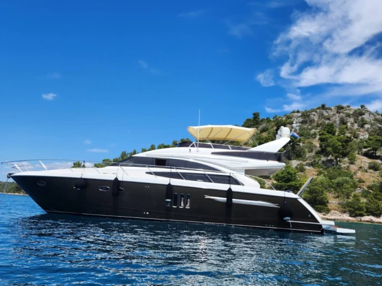 Luxury Yacht hire in Podstrana - Princess Princess 62