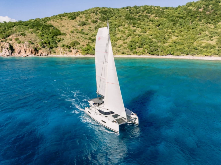 Catamaran to hire Road Town at the best price
