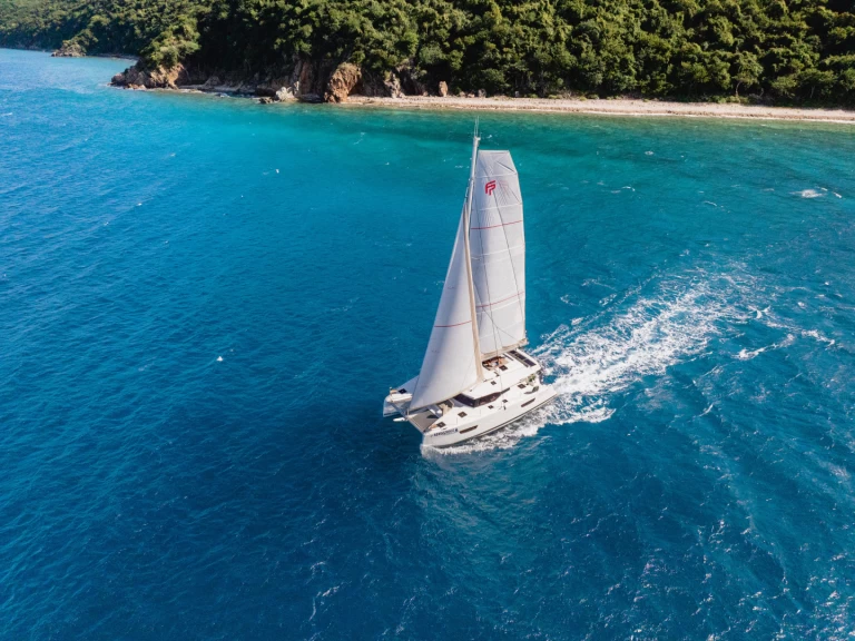 Yacht charter Road Town - Fountaine Pajot Astrea 42 on SamBoat