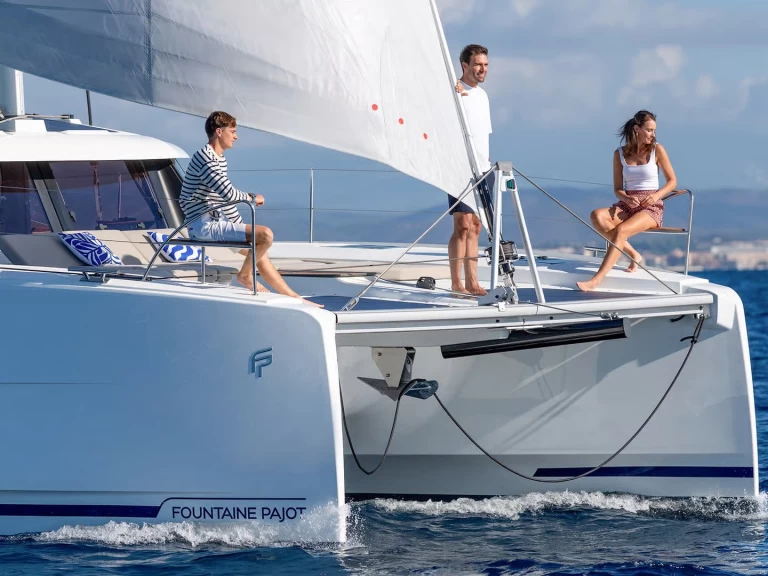 Yacht charter Road Town - Fountaine Pajot Fountaine Pajot FP 44 Maestro - 3 cab. on SamBoat