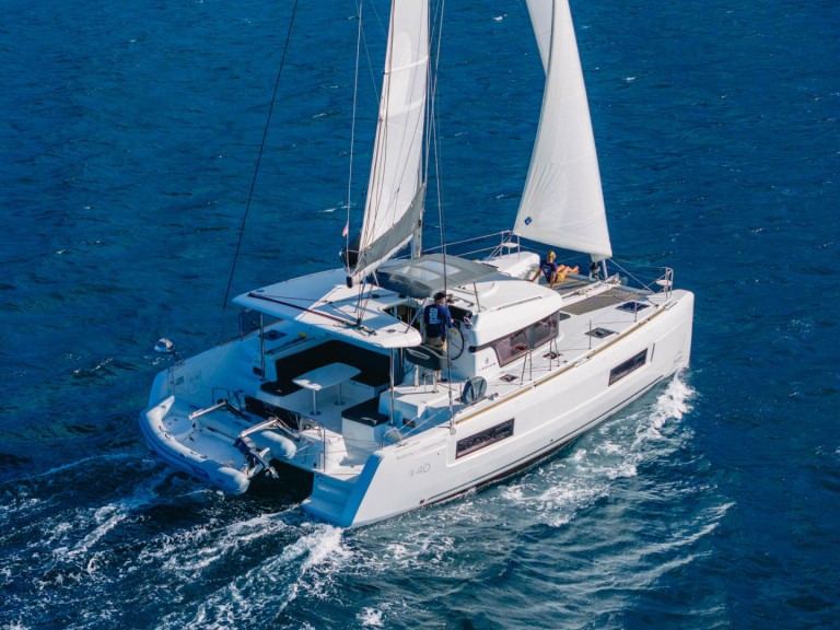 Hire a Lagoon Lagoon 40 Road Town