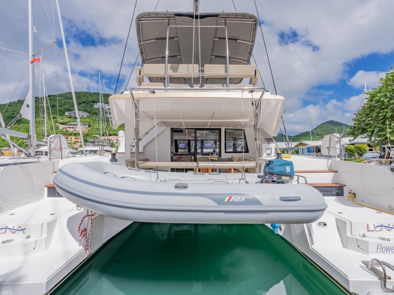 Hire Catamaran with or without skipper Nautitech Road Town