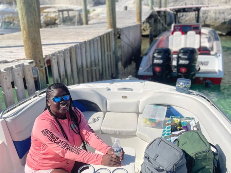 Yacht charter Nassau - Hurricane deck boat  260 on SamBoat