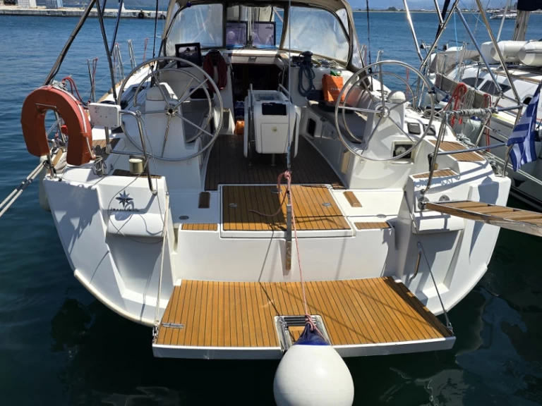 Sailboat hire in Kallithea - Jeanneau Sun Odyssey 469