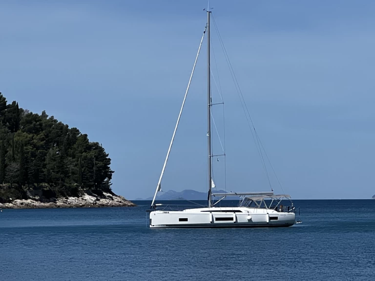 Sailboat hire in Split - Bénéteau Oceanis 46.1