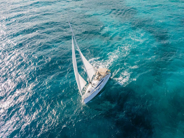 Sailboat to hire Road Town at the best price