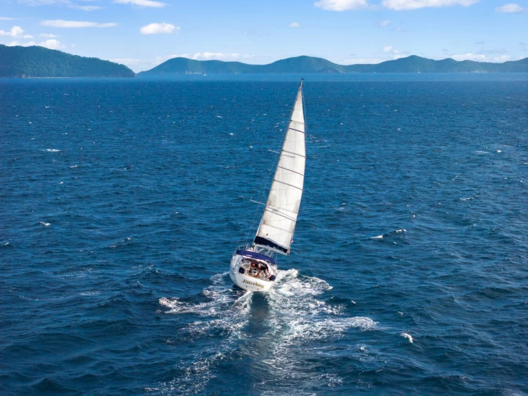 Yacht charter Road Town - Bavaria Bavaria 37 on SamBoat