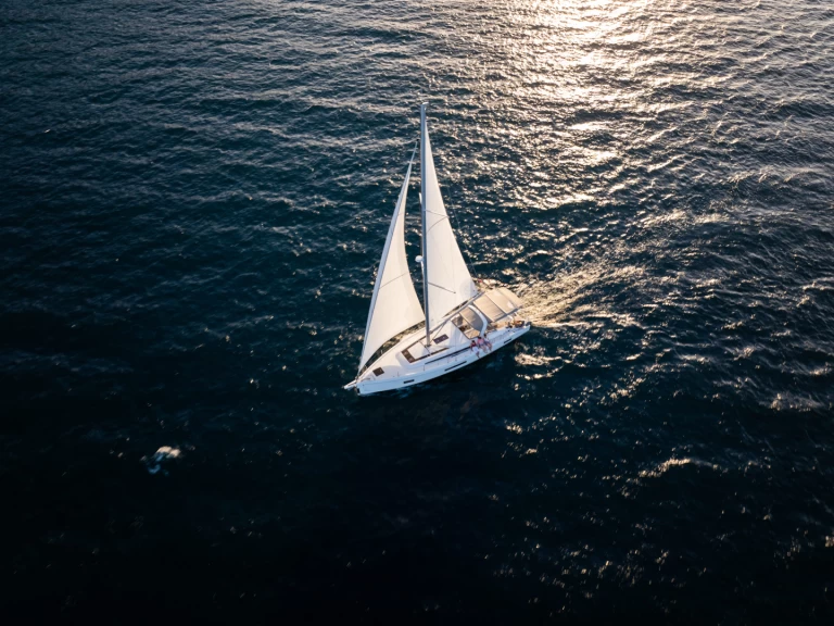 Bénéteau Oceanis 51.1 charter bareboat or skippered in  Road Town