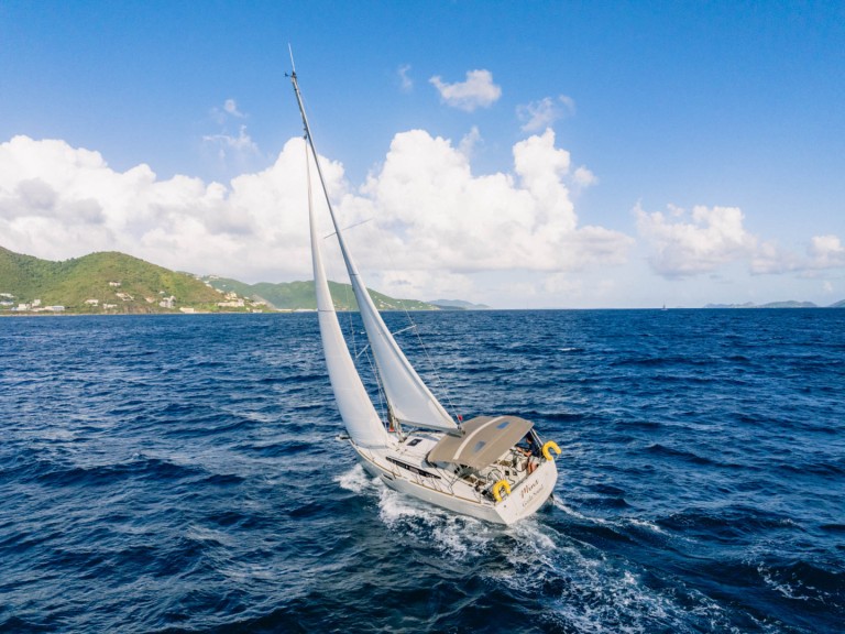 Sailboat to hire Road Town at the best price