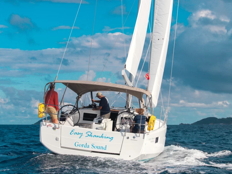 Yacht charter Road Town - Jeanneau Sun Odyssey 410 on SamBoat