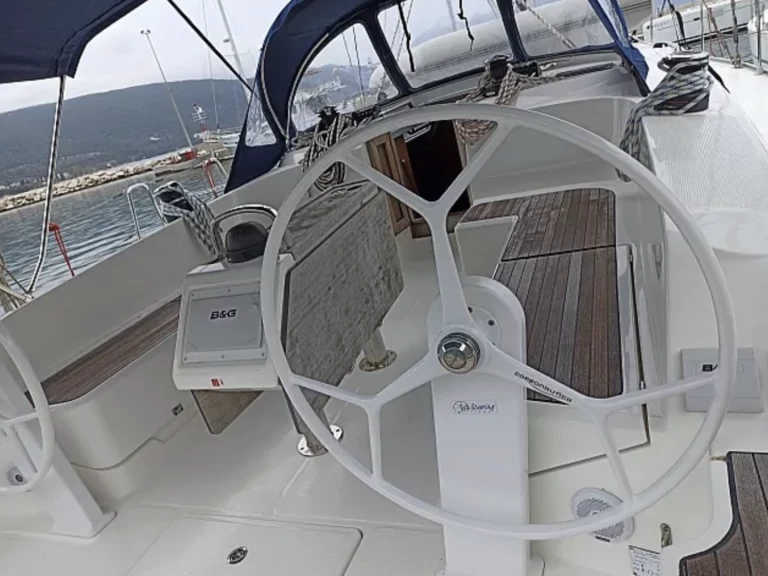 Yacht charter Sami - Bavaria Cruiser 46 on SamBoat