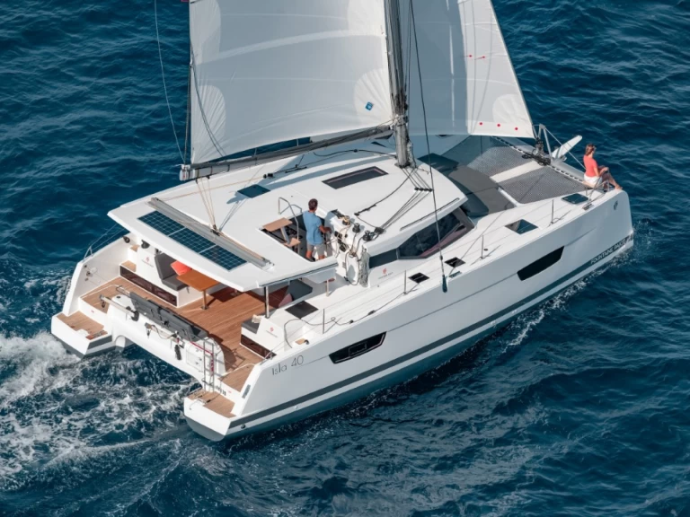 Charter a Fountaine Pajot Isla 40 in Cagliari on Samboat