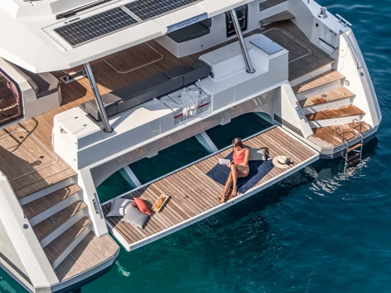 Charter a Fountaine Pajot Fountaine Pajot Samana 59 in Palermo on Samboat