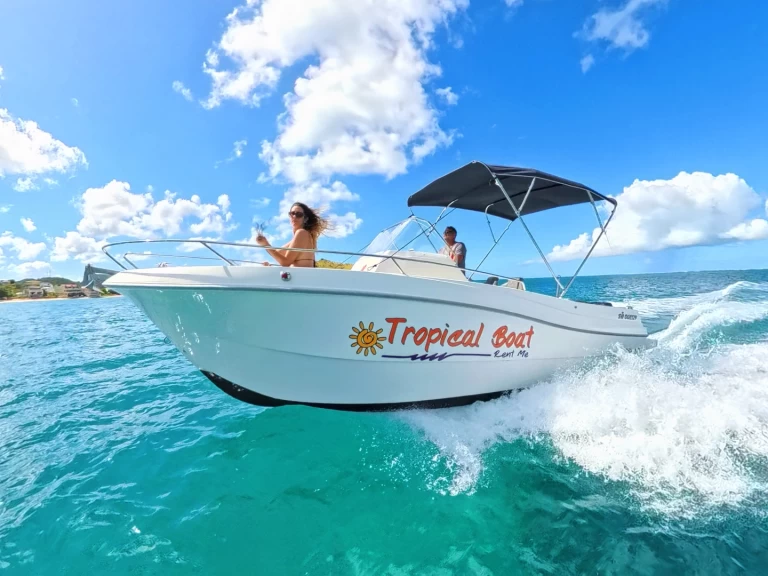 Pacific Craft Pacific Craft 750 Open charter bareboat or skippered in  Marigot