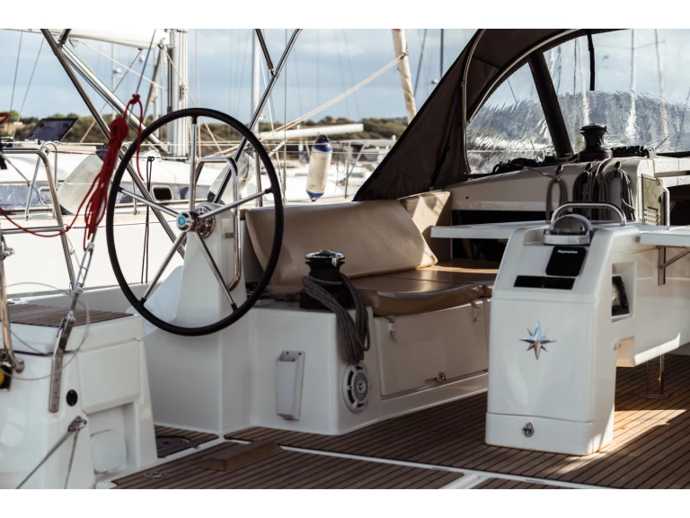 Yacht hire Olbia cheap Sun Odyssey 490