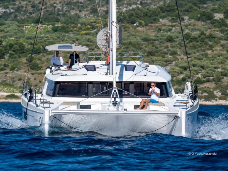 Yacht hire Primošten cheap Saba 50