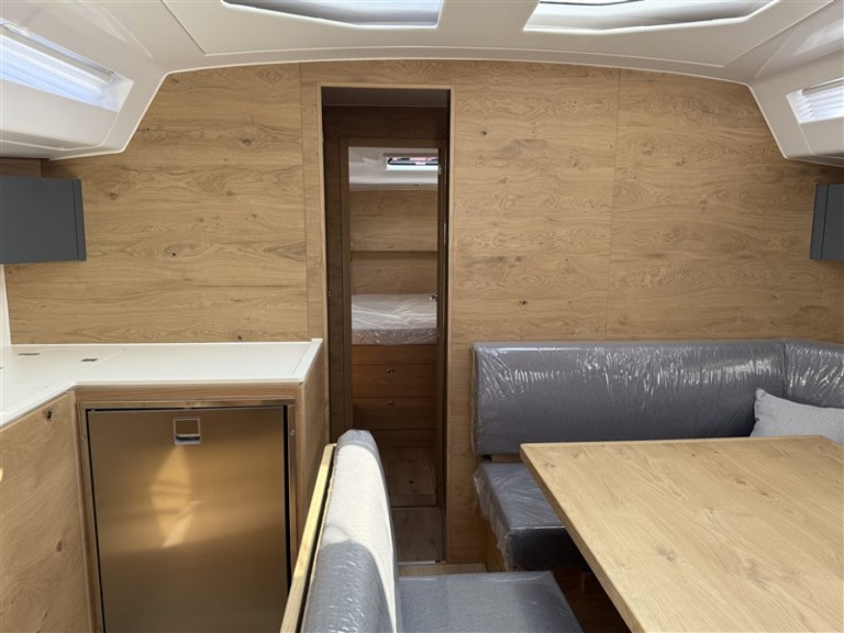 Hire a Elan Impression 45 Pula