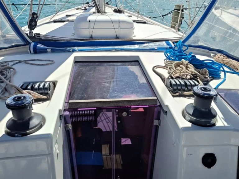 Yacht hire Frenchtown cheap Dufour 430