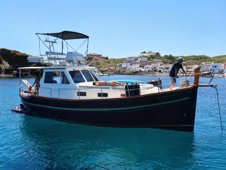 Yacht charter Mahón - Menorquin-Yachts Menorquin Yachts 120 on SamBoat