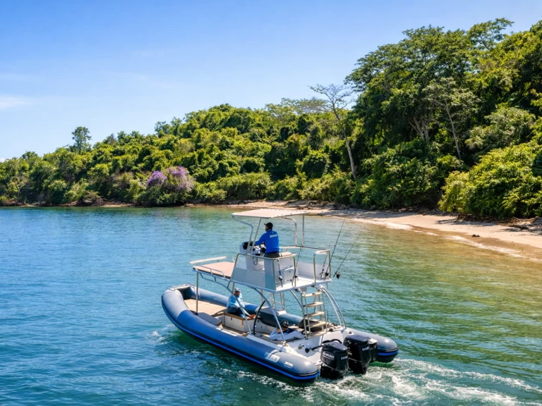 Hire a Zodiac Zodiac 28 FT Coco Bay