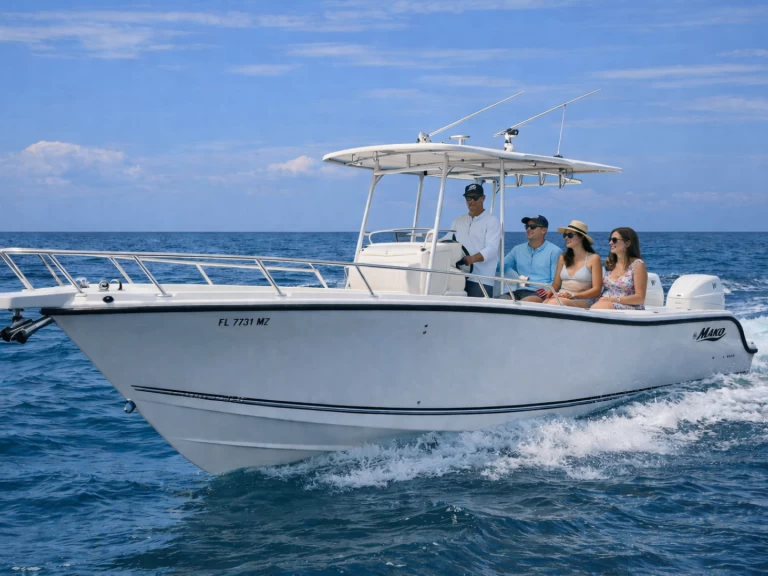Motorboat hire in Coco Bay - Zodiac Zodiac 28 FT