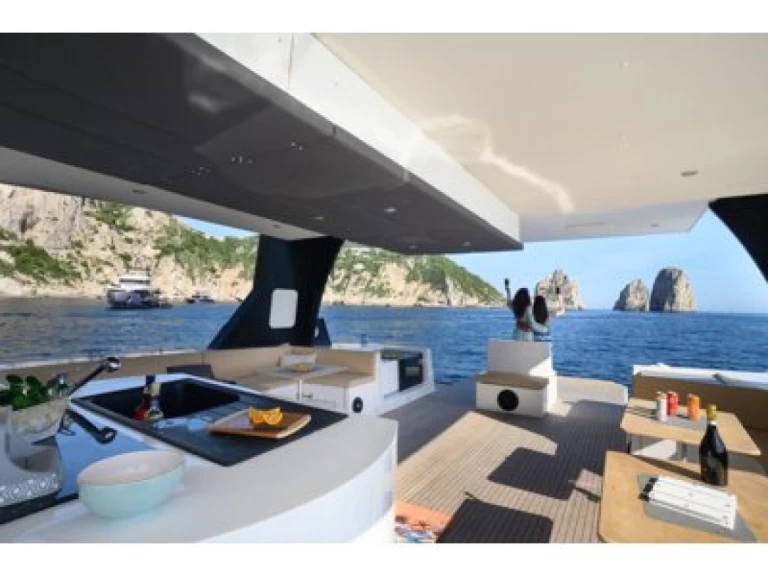 Yacht charter Amalfi - Seabus Smart 380 on SamBoat