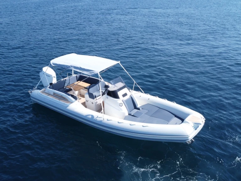 Yacht charter Cavalaire-sur-Mer - Joker Boat JOKER 28 on SamBoat