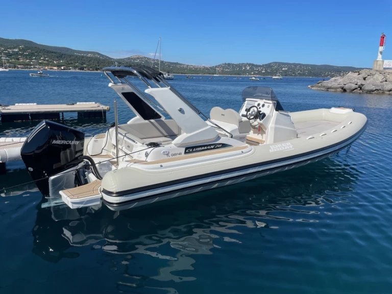 RIB hire in Cavalaire-sur-Mer - Joker Boat Clubman 28
