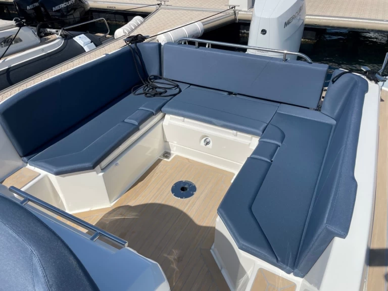 Hire RIB Joker Boat with a boat licence