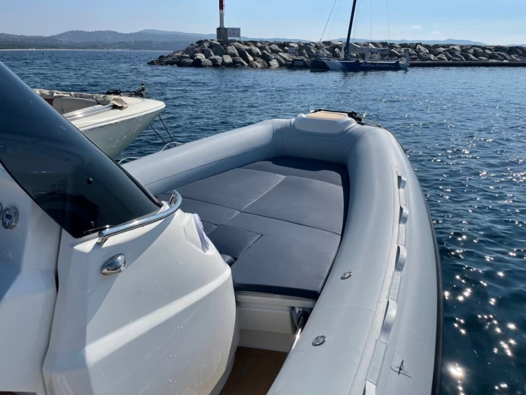 RIB to hire Cavalaire-sur-Mer at the best price