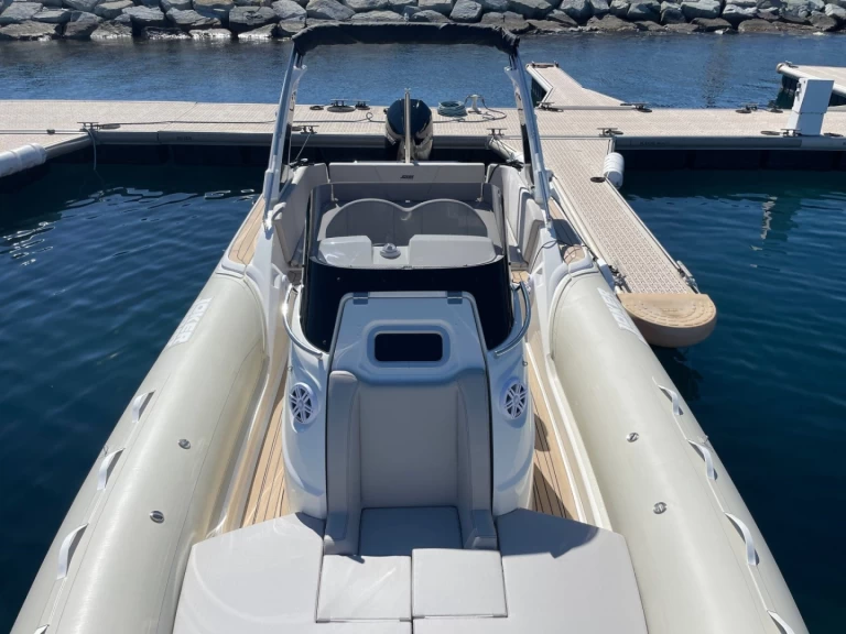 RIB to hire Cavalaire-sur-Mer at the best price