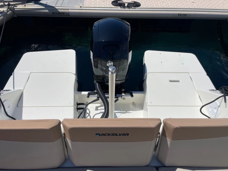 Hire a Quicksilver Quicksilver 675 Activ Open Cavalaire-sur-Mer