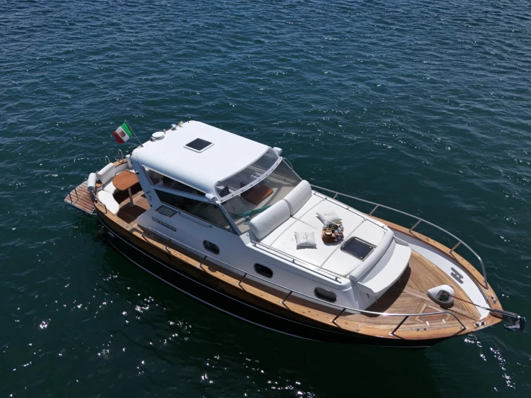 Motorboat hire in Sorrento - Apreamare Apreamare 11