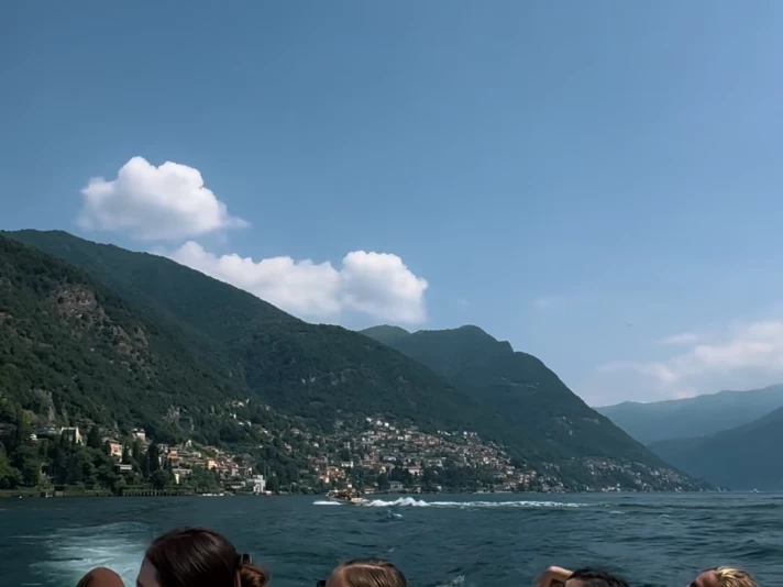 Yacht hire Como (City) cheap Bertram 31