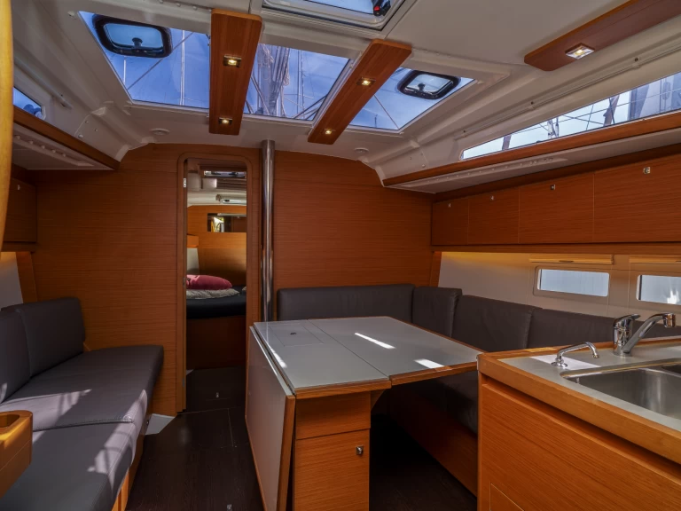 Hire Sailboat with or without skipper Dufour Olbia