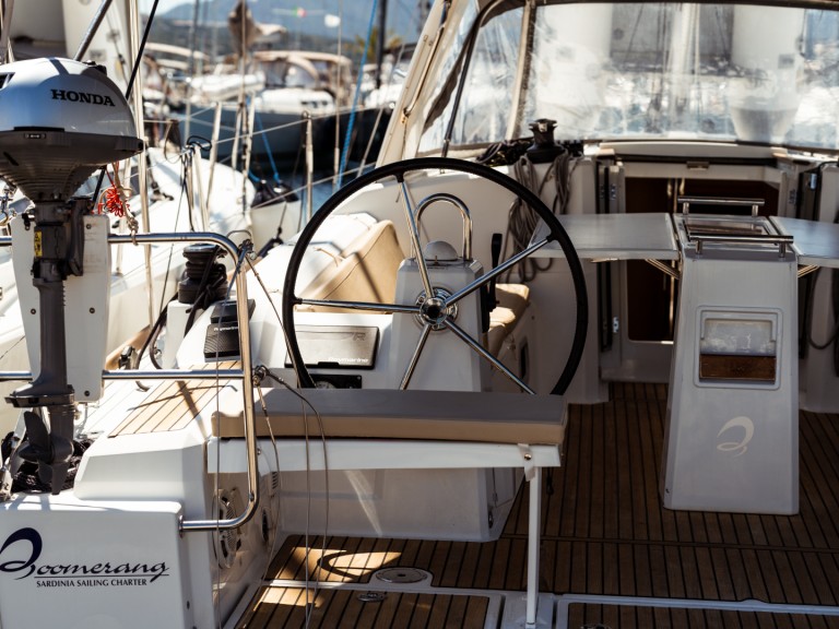Sailboat to hire Olbia at the best price
