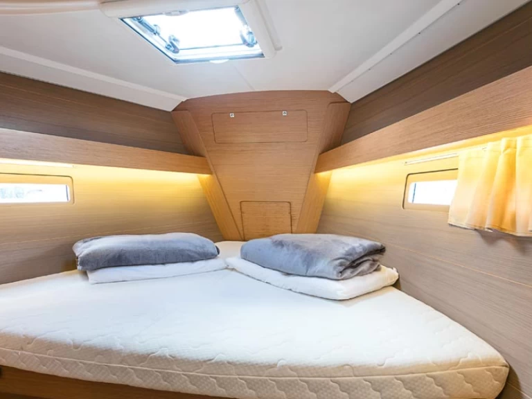 Hire Sailboat with or without skipper Dufour Olbia