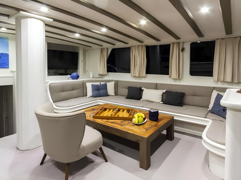 Sailboat to hire Marmaris at the best price