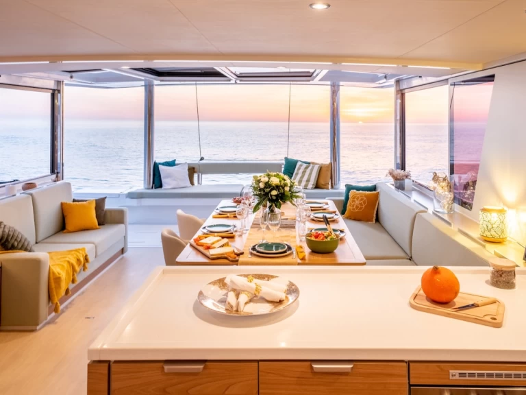 Charter a Bali Bali 5.4 in Ibiza Town on Samboat